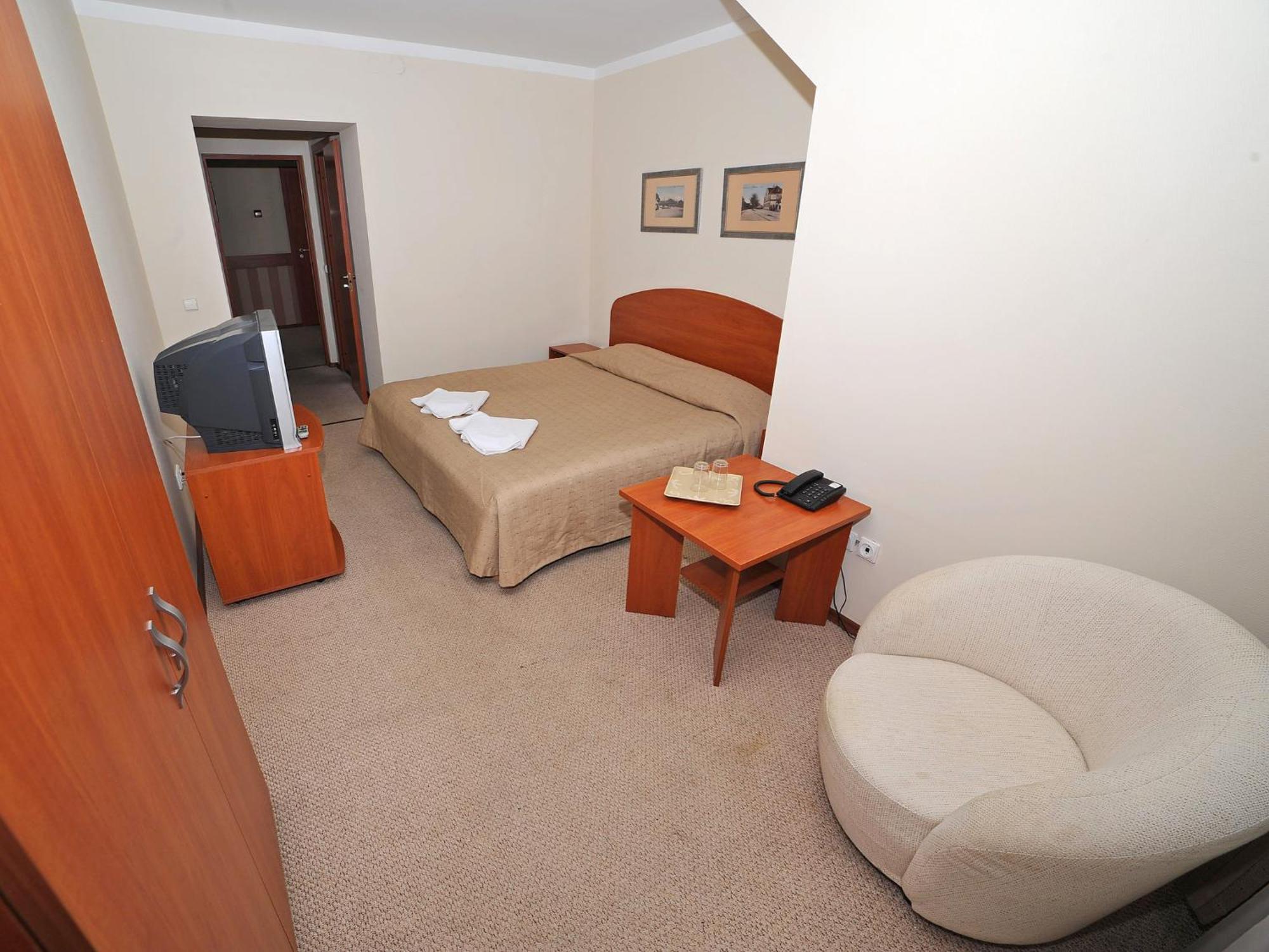 Deims Hotel Šilutė Zewnętrze zdjęcie